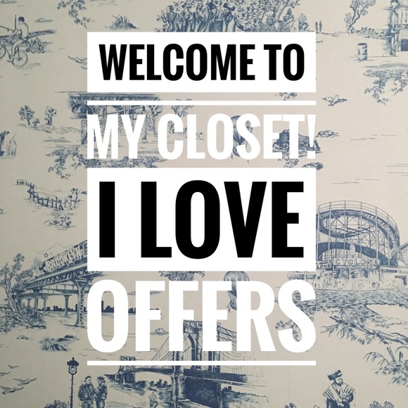 Read this for closet info - Picture 2 of 2